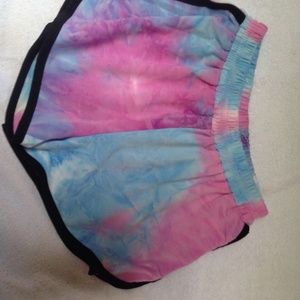Tie die comfy shorts